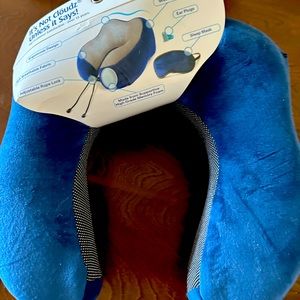 Travel pillow
